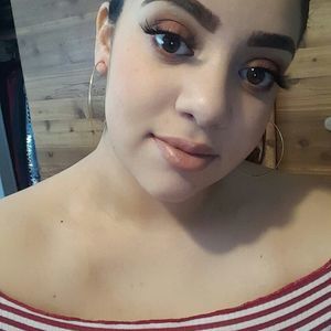 Meet your Posher, Ingrid